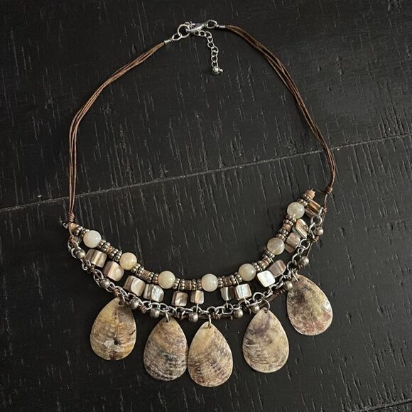 Shell Beaded Beach Boho Unique Necklace​​​​​​​​​​​​​​​ Oysterr Mother of Pearl​ - Picture 2 of 9